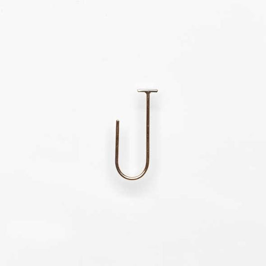 26 letters earring "J"
